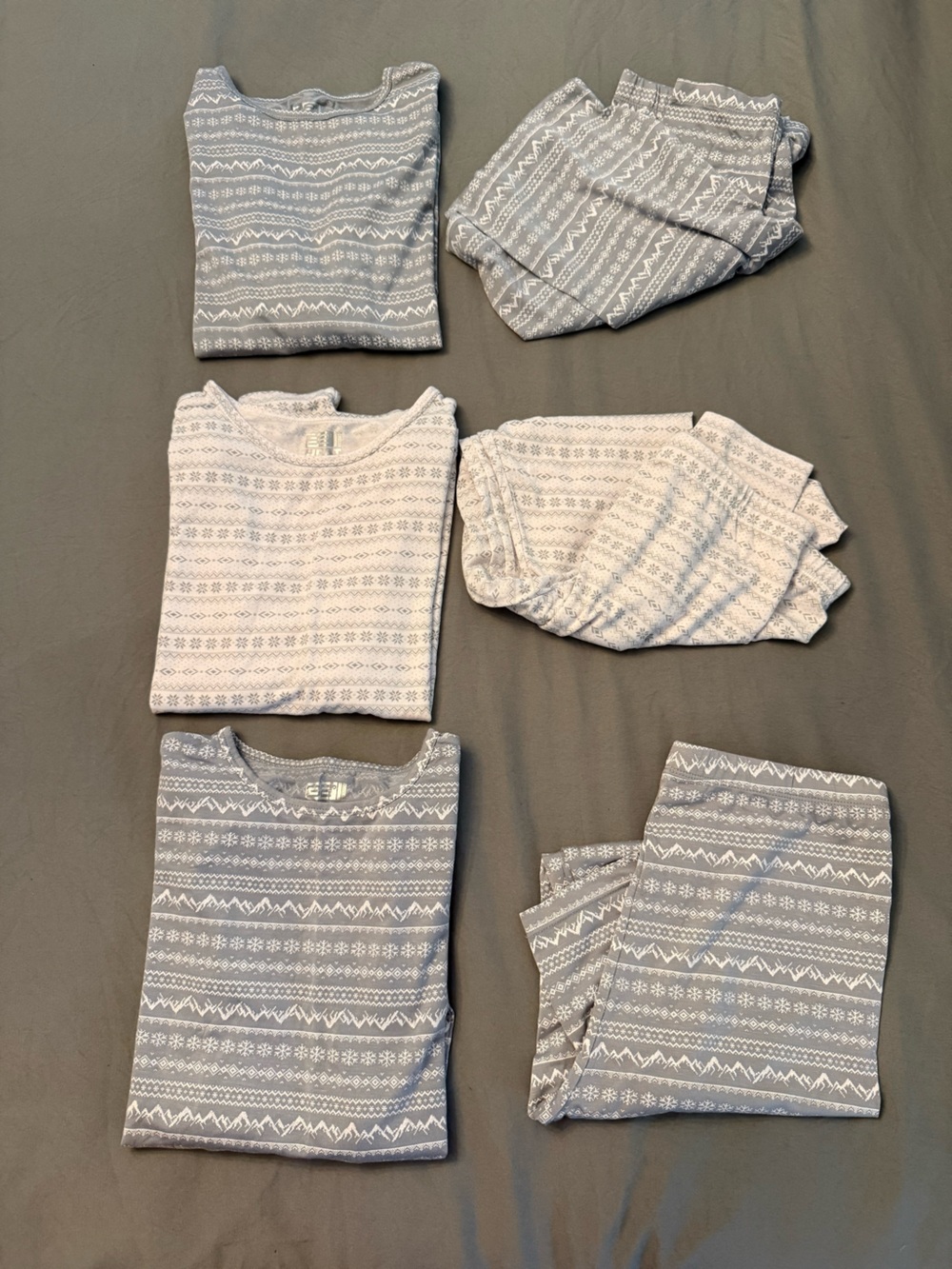 3 Sets - Kid’s 2pc Baselayer Set Size L